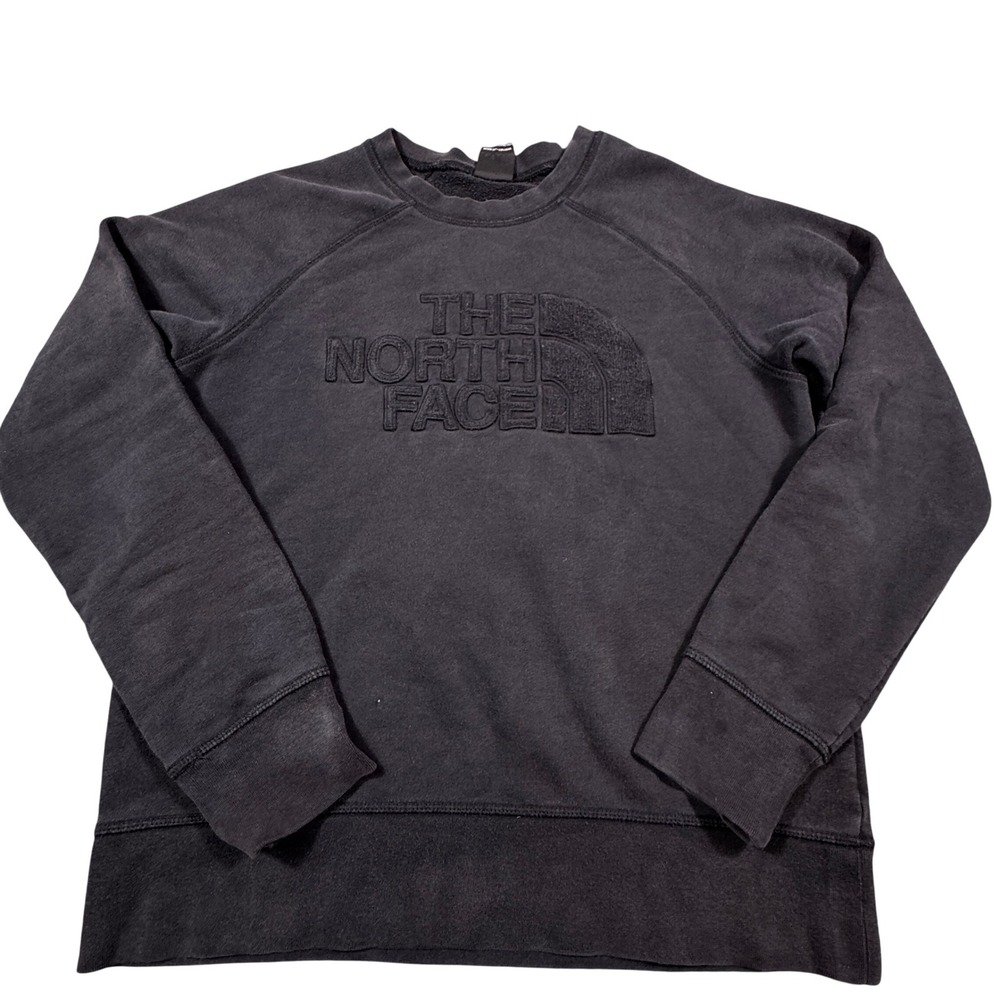 The North Face Womens Crewneck Sweatshirt Black Embossed Logo Pullover Fleece